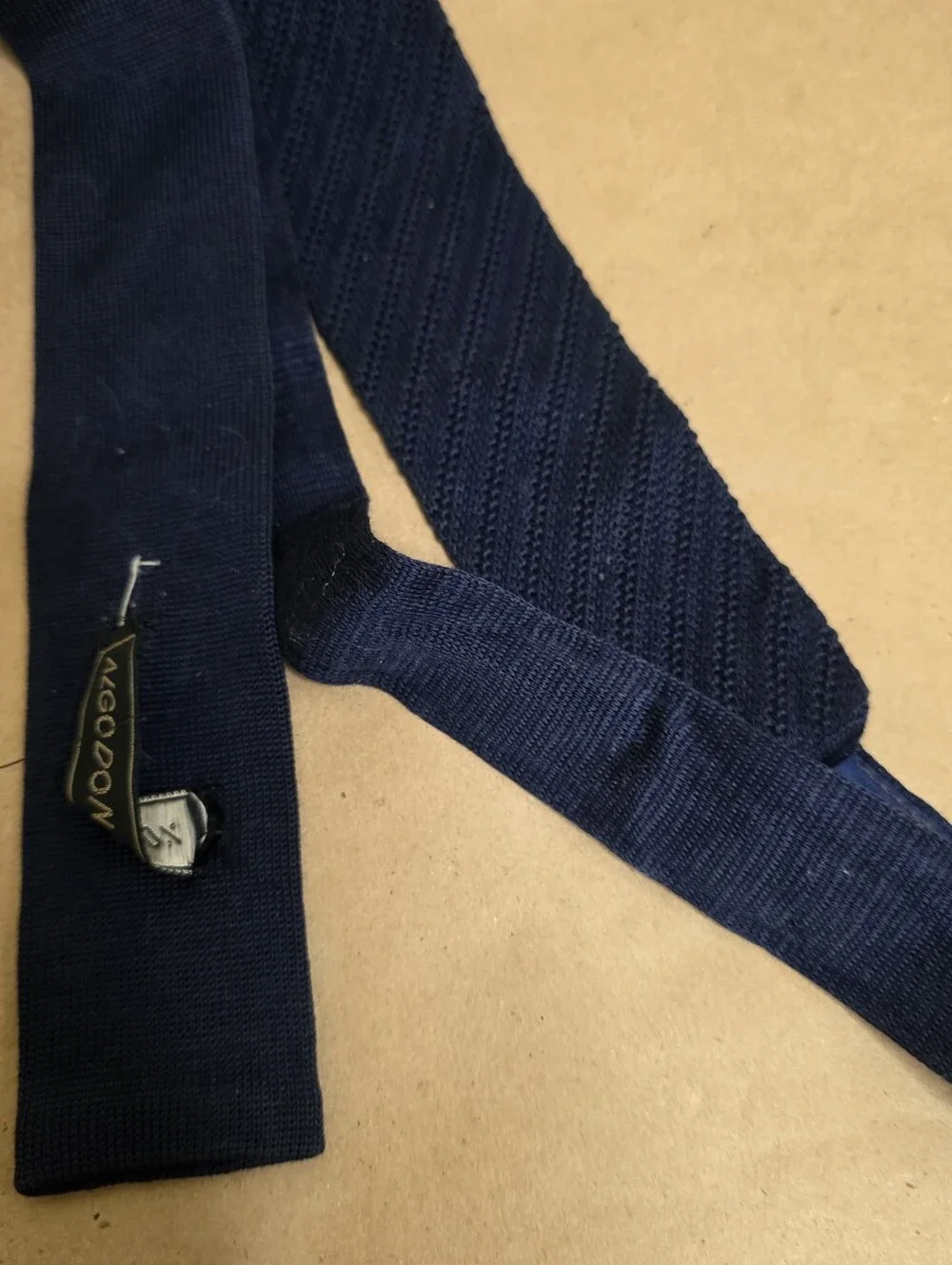 Yves Saint Laurent Men Dressed Tie